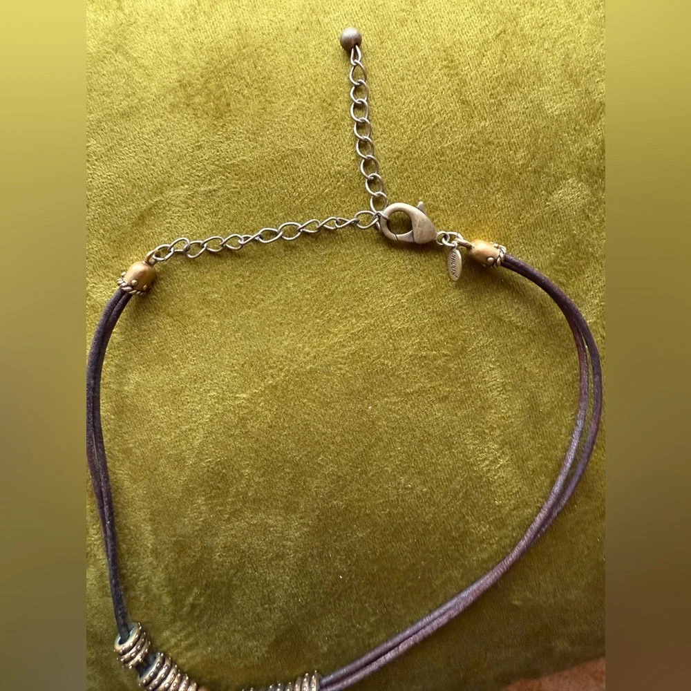 Chico’s Elegant Brass and Brown Pendant Necklace - Picture 3 of 7